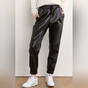 Ci Sono Black Faux Leather Jogger Pants Womens Medium Vegan Leather
